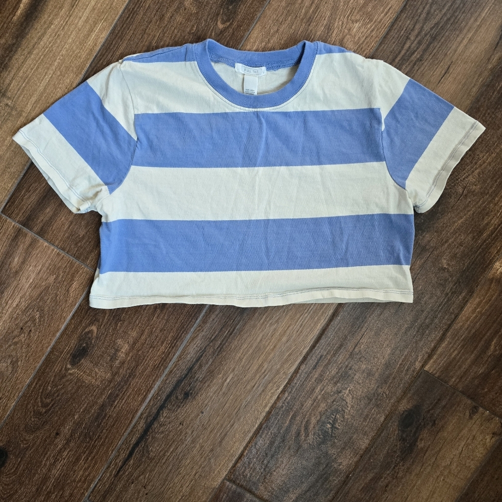 Full Tilt Striped Crop Top Size small Juniors/women